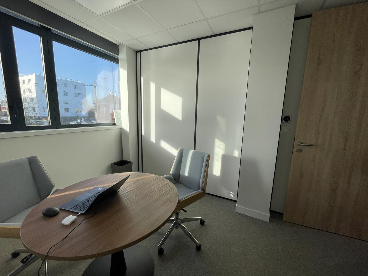 Bureau Rennes 30m² Location bureau Rennes Ille-et-Vilaine OLBUR2318268 1